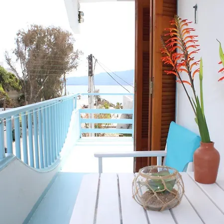 Aphrodite Of Milos * Adamantas (Milos)